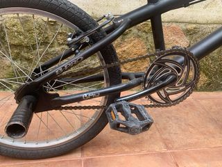 BMX B-pro color negra 20”
