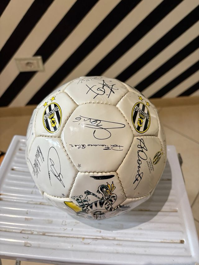 Pallone Juventus Firmato Tamoil Ufficiale