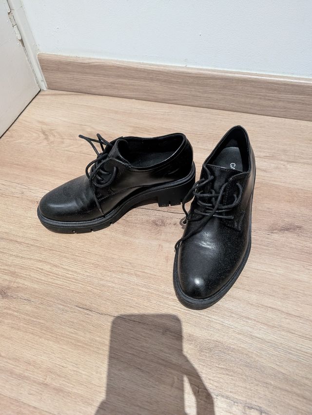 Zapatos negros plataforma Catwalk talla 36.