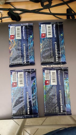 Evoluzioni XY Pokémon booster artset ITA