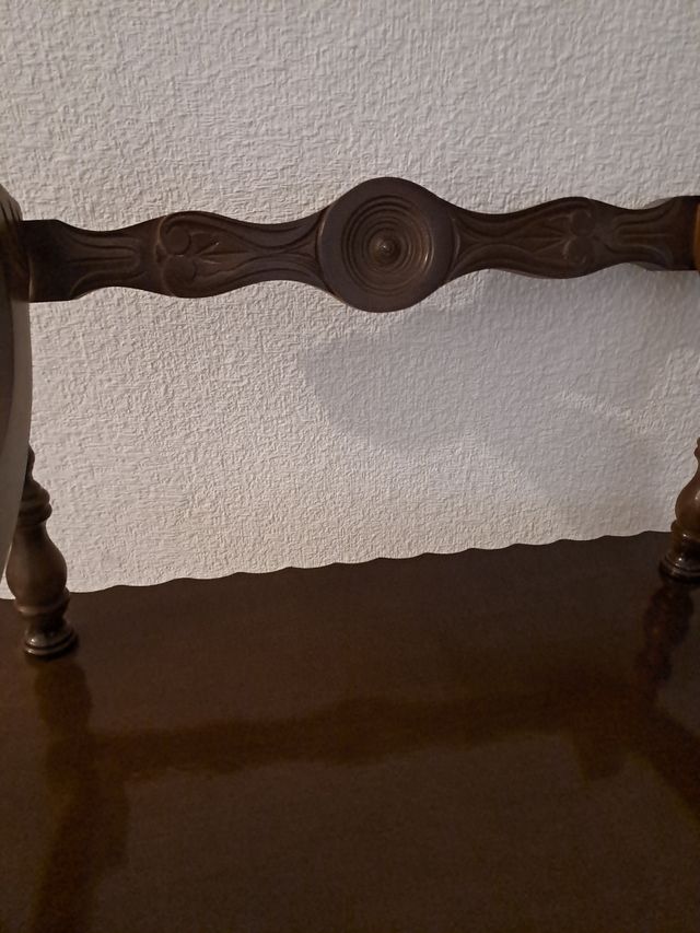 Conjunto Recibidor: 2 sillas + mesita madera