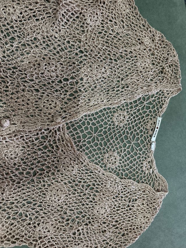 Rebeca dorada a crochet