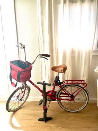 Bicicleta BH vintage 20" roja plegable.