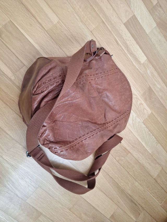 Bolso bandolera piel marrón