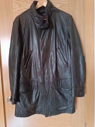Chaqueta de cuero Cortefiel marrón