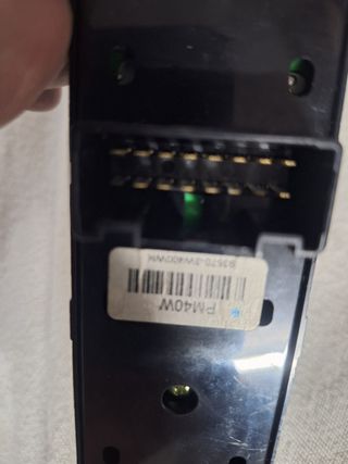 Interruptor elevalunas Kia Sportage