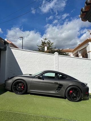 Porsche 718 Cayman GTS 2018