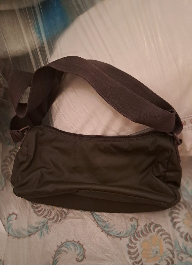 Carpisa borsa a tracolla verde oliva