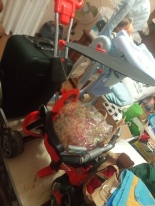 Triciclo infantil rojo
