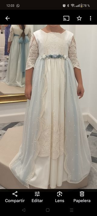 Vestido comunión celeste y beige con corona