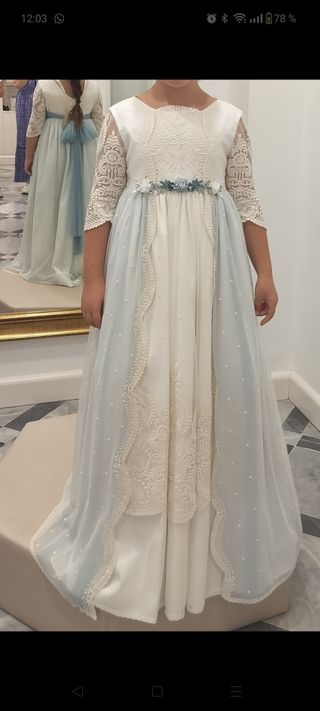 Vestido comunión celeste y beige con corona