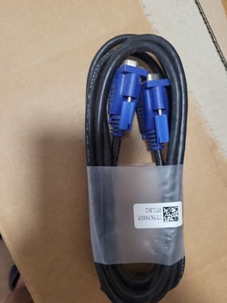 Cables: VGA, IEC C13, DP, HDMI