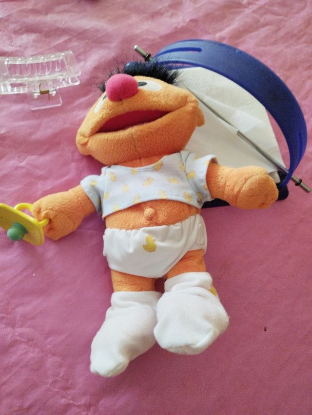 Muñeco Elmo bebé Sesame Street
