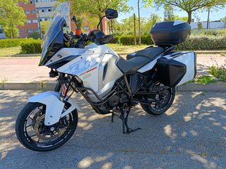 KTM 1290 Super Adventure T
