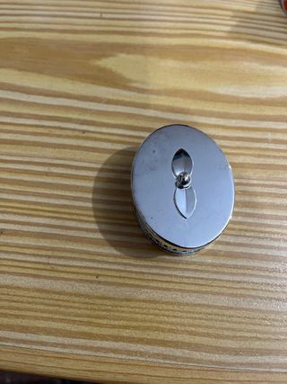 19 Alhajeros Metálicos Pequeños.