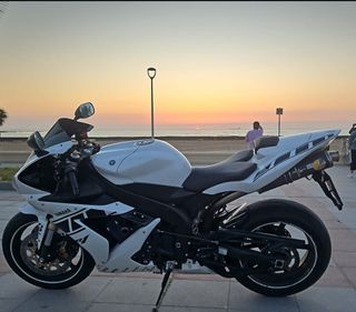 Yamaha R1 2006 Impecable