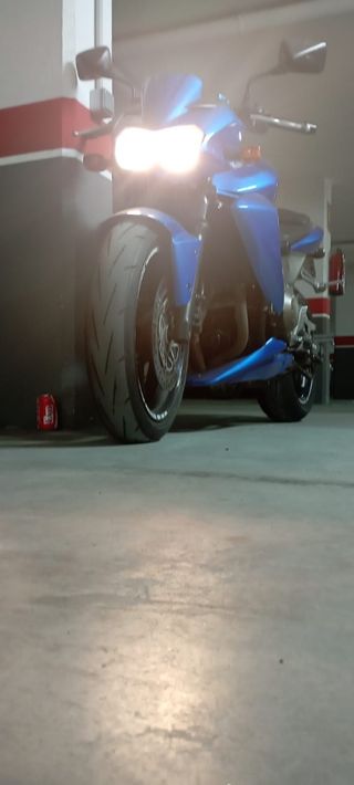 Kawasaki Z750 Azul - Moto