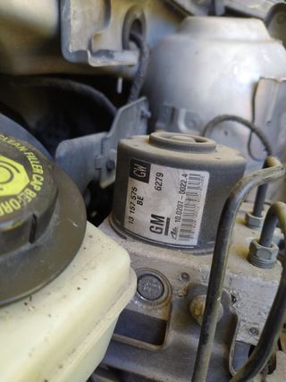 Módulo ABS Opel Astra H 1.6