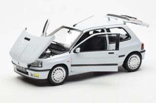 1:18 RENAULT CLIO 16S