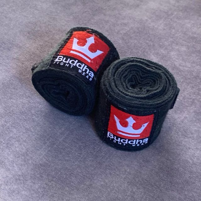 Guantes de boxeo Buddha 10 oz + vendas incluidas