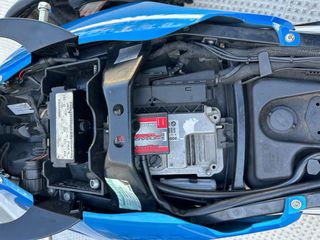 Espectacular BMW K1200S en excelentes condiciones