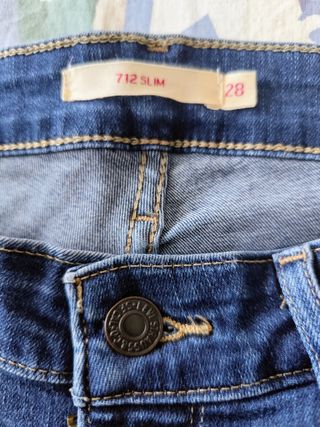 Jeans Levi's elásticos Mujer Talla 28