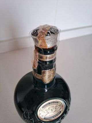 Collezione di bottiglie vintage Chivas Royal Salute