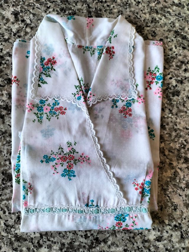 PIGIAMI E VESTAGLIA DA DONNA