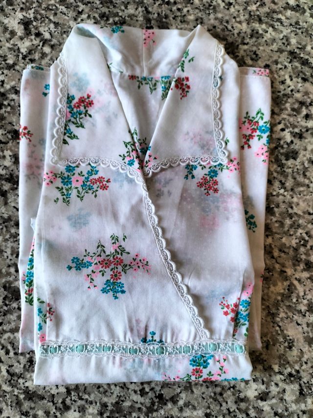 PIGIAMI E VESTAGLIA DA DONNA