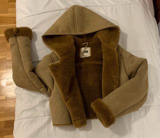 Chaqueta cuero 
borreguito marrón
talla s/xs