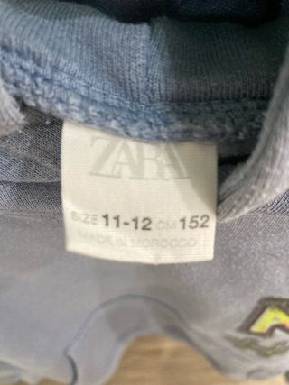 Felpa blu con cappuccio  11-12anni