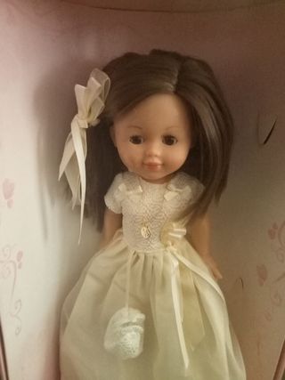 Muñeca comunión: Vestido beige