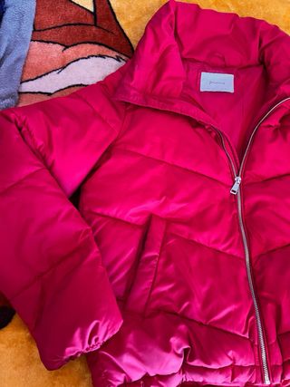 Abrigo rojo Shein