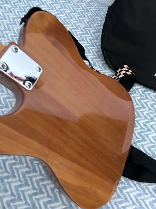 Guitarra eléctrica Tipo Telecaster