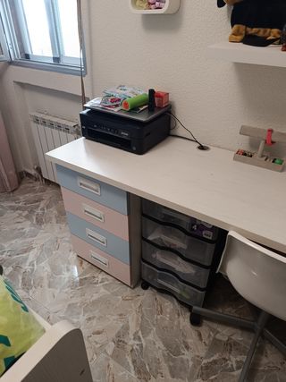 Cama juvenil con cajones