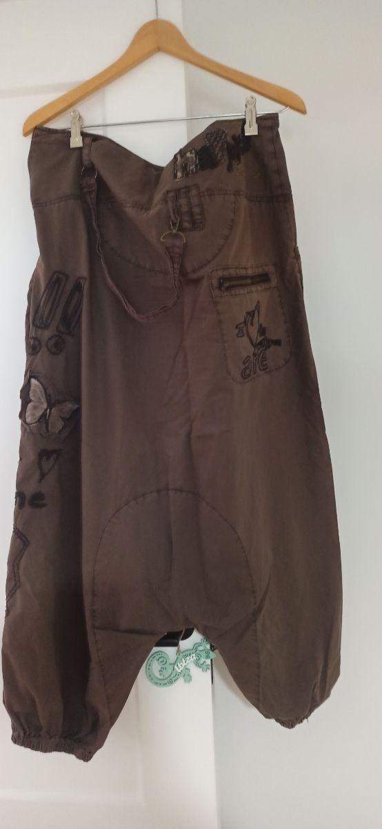 Pantalón bombacho verde oliva