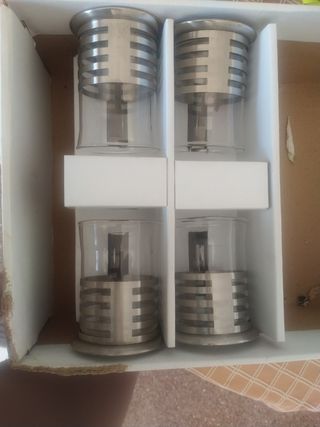 Juego 4 tazas metalicas