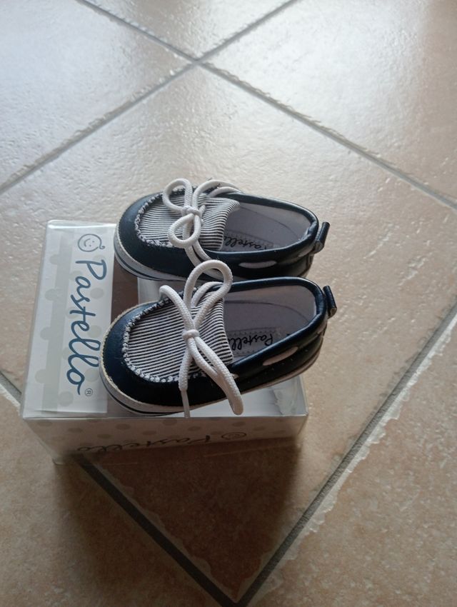 Scarpe neonato - Pastello,colore blu/bianco