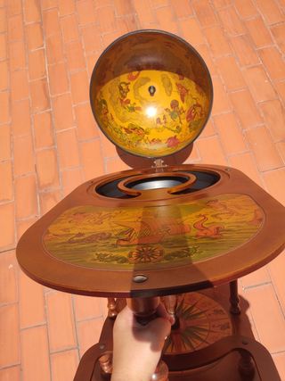 Mesa auxiliar barra bar bola mundo globo terráqueo