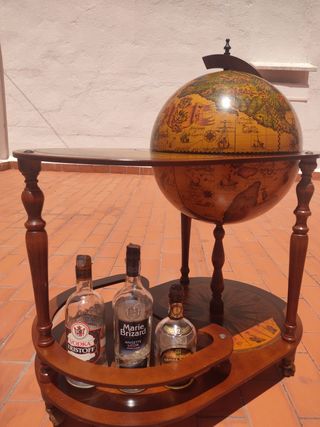 Mesa auxiliar barra bar bola mundo globo terráqueo