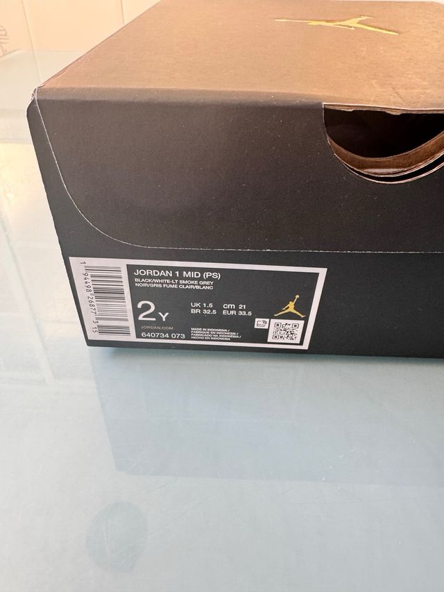 Caja vacía zapatillas Jordan