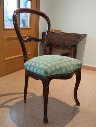 Sillas Luis XV  para restaurar. 100€ las 6.