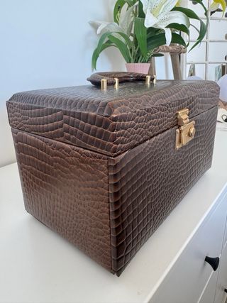 Joyero grande piel- compartimentos y caja extraíbl