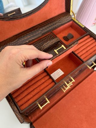 Joyero grande piel- compartimentos y caja extraíbl