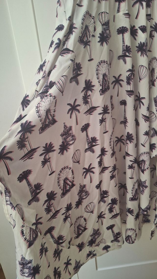 Vestido estampado - Blanco y Rosa