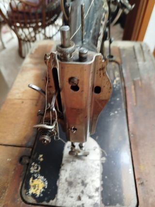 Máquina coser Singer Antigua