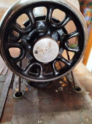 Máquina coser Singer Antigua