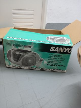 Radio CD Sanyo - Reproductor de música