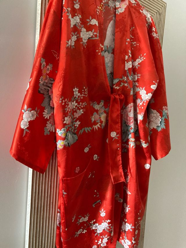 Kimono rojo seda estampado