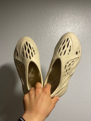 Zapatillas Adidas Foam Beige